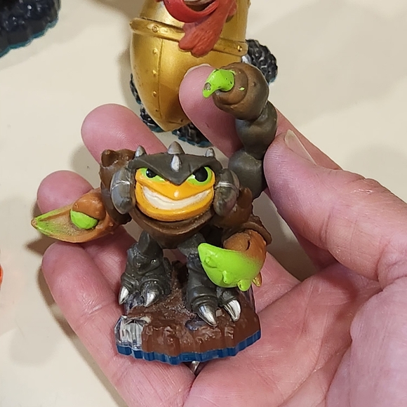 Activision Skylanders Action Figures Mixed Lot of 7 Flaws - Picture 2 of 16